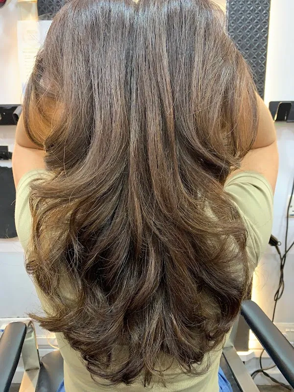 Di Hair Studio