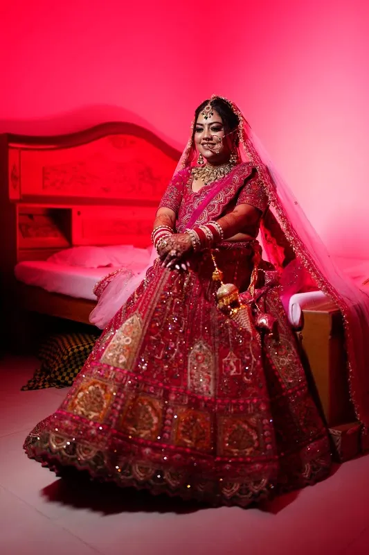 Akriti Photo Studio | Wedding Photographer in Lucknow