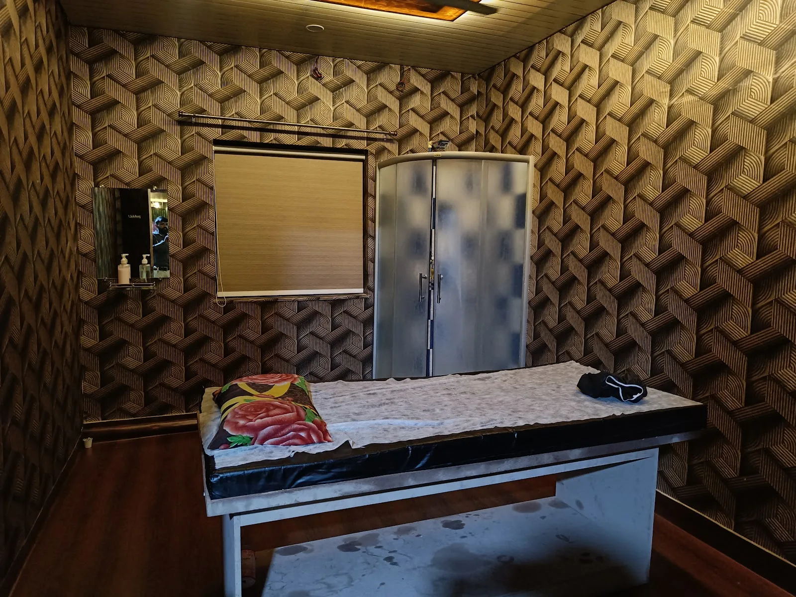 New Sanjana Spa in Camp Pune
