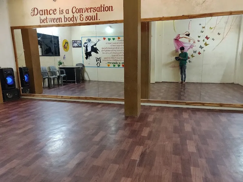 AD Royal Dance academy & zumba classes gymnastic classes