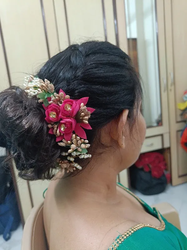 Geet's salon
