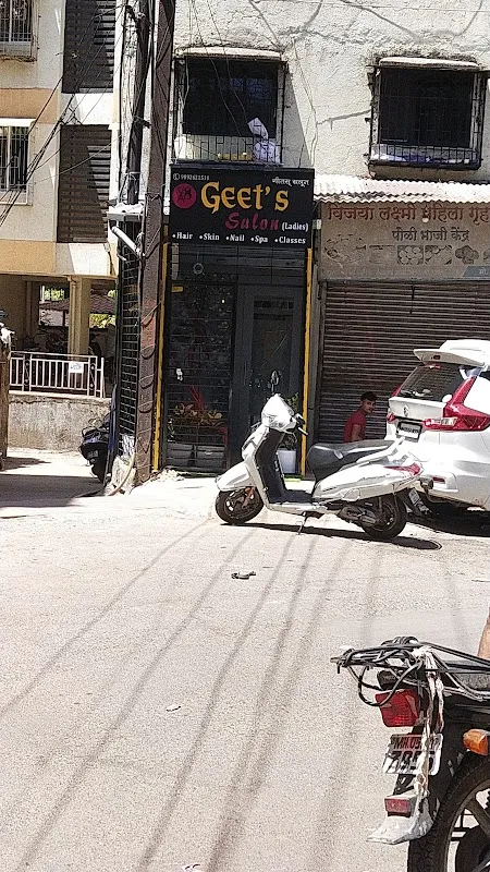 Geet's salon