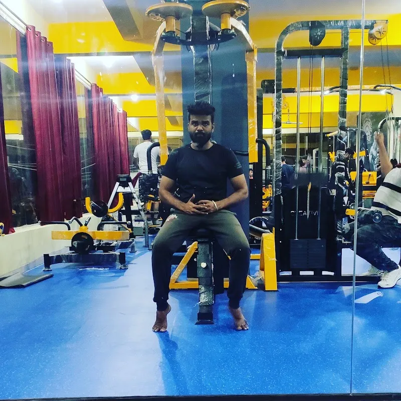 Iron Lifters Fitness Center 1.0