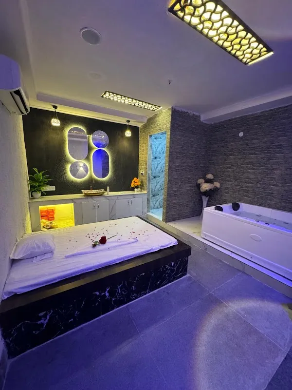 Matteo Health Massage Spa Ashok Vihar - Luxury Spa In Ashok Vihar Model Town Delhi
