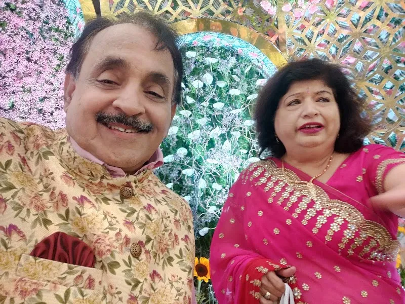 Prakash Photo House