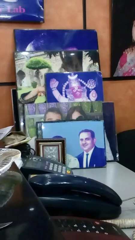 Prakash Photo House