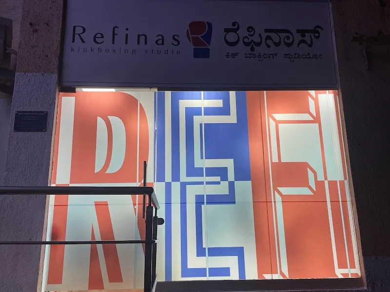 Refinas