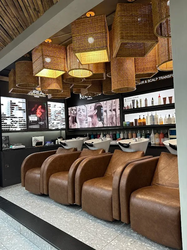 Vurve Salon | Alwarpet