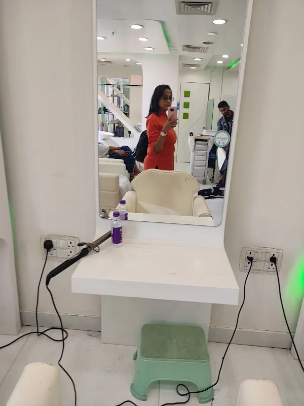Indulge The Salon, Pal Heights, Bhubaneswar