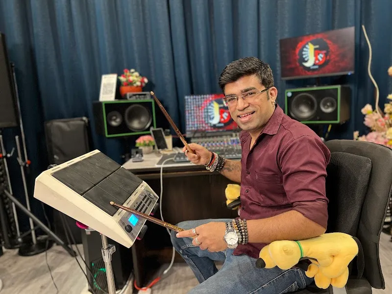 Janny Dholi Studio