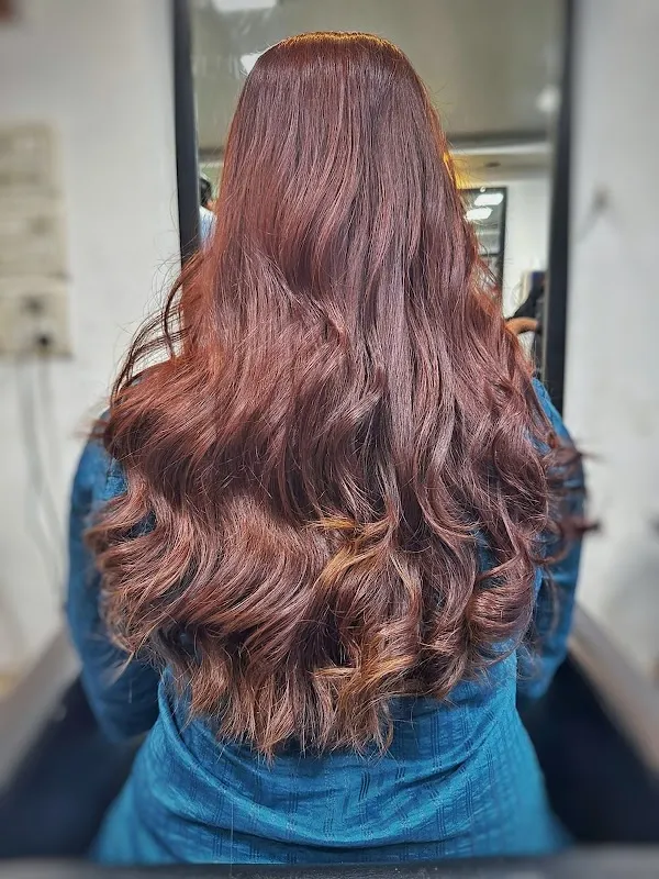 Keza A Unisex Salon