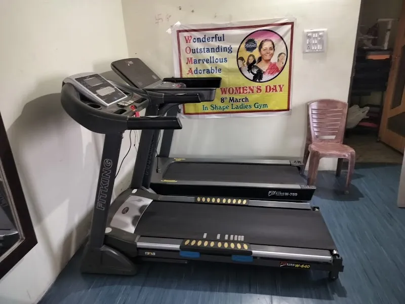 FIT QUEEN GYM (Only for women)