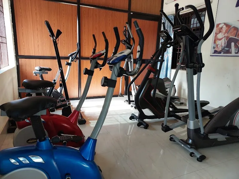 FIT QUEEN GYM (Only for women)