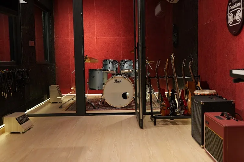 Fresh Lime Studios