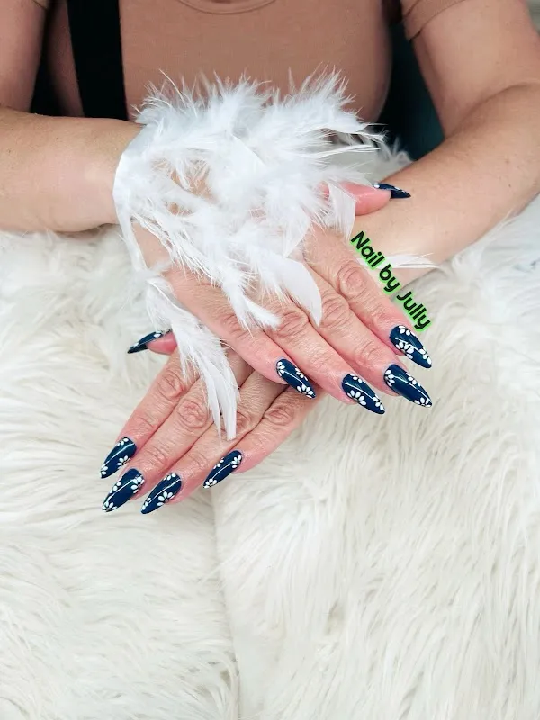 A Nails & Spa