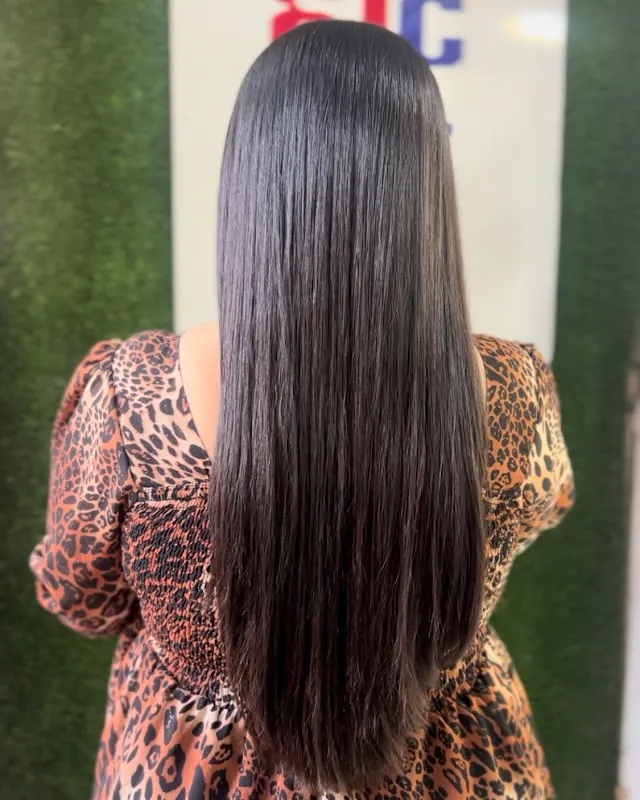 Hot Head Salon & Academy