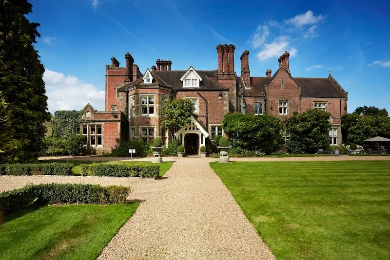 Alexander House & Utopia Spa