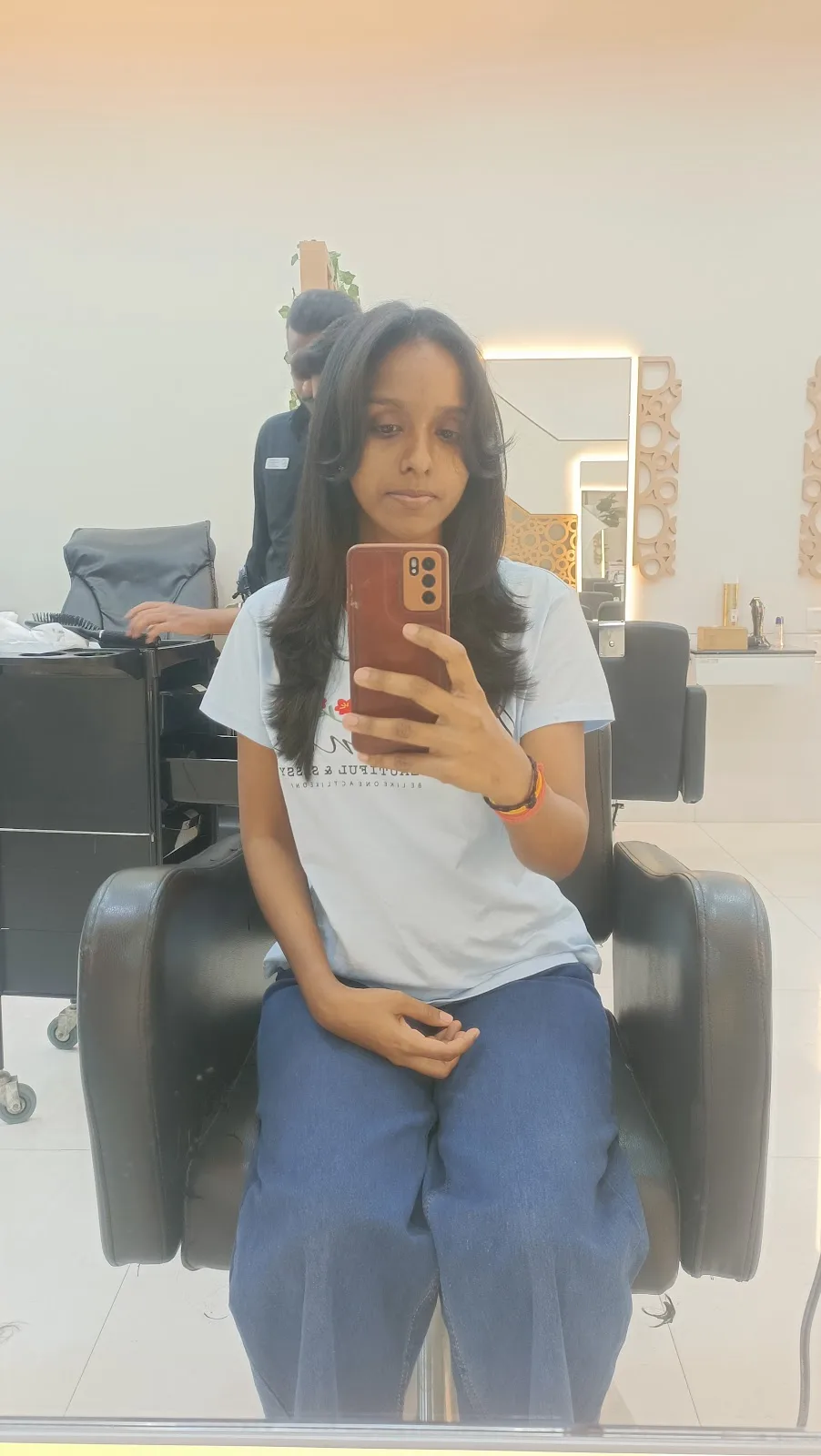 Locks & Lustre Salon And Academy - Malad(W)