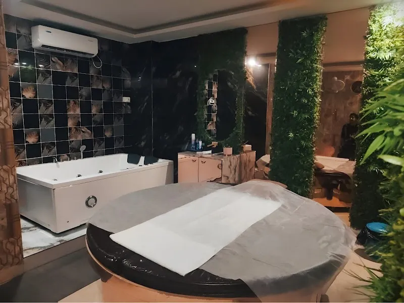Agua-wellness spa Sector 53-Massage Spa in Golf Course Road Gurgaon | Affordable Spa in Gurgaon | Couple Spa