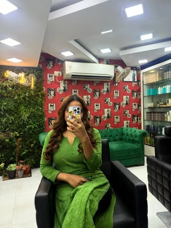 Radiance Family Salon