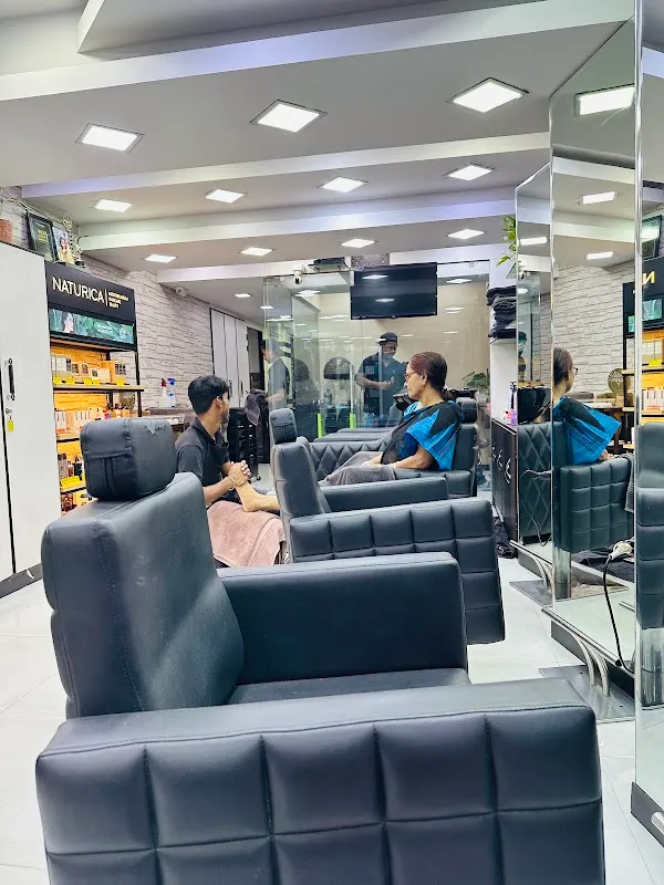 Radiance Family Salon