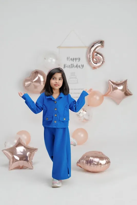 Abhi-Priya Photos | Best New born , Kids, maternity Photostudio in Ahmednagar / Ahilyanagar
