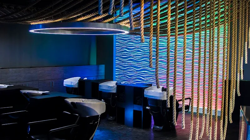 Salon Spa W