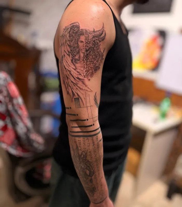 Muff Tattoo Studio