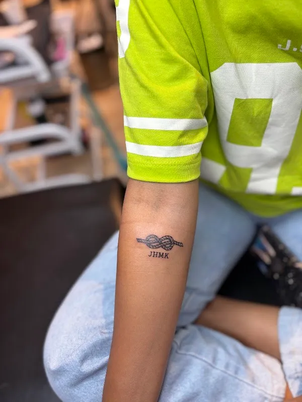 Muff Tattoo Studio