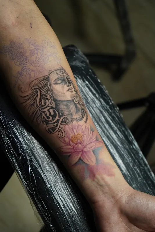 Muff Tattoo Studio