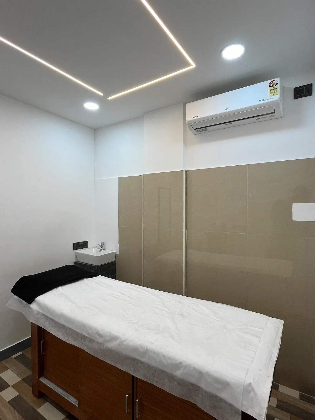 Paul Salon