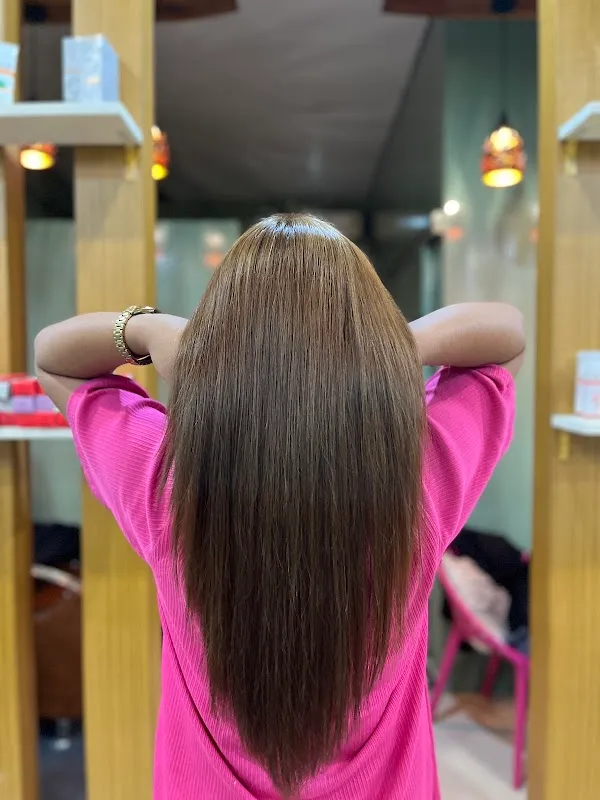 Serene unisex salon