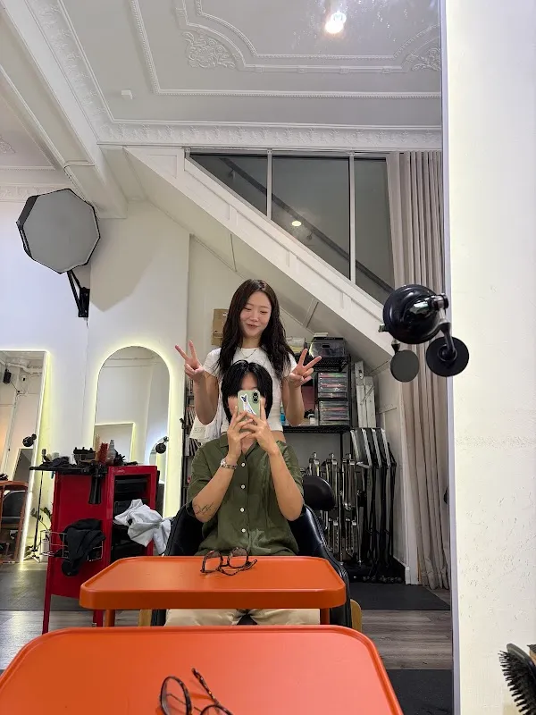 DK Hairstudio Haymarket