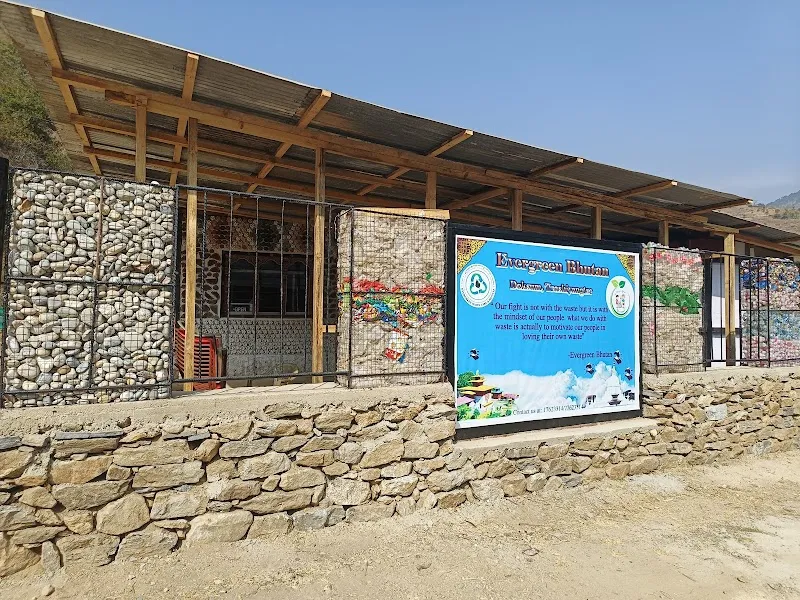 YangZo Arts and Waste Management