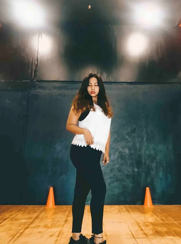 Vibe House - Dance & Fitness