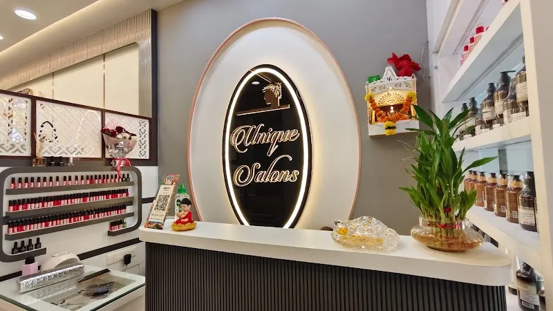 Unique Unisex Hair & Beauty Salon – Goregaon East Mumbai