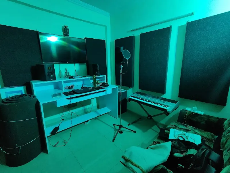 Humming Bird Studio