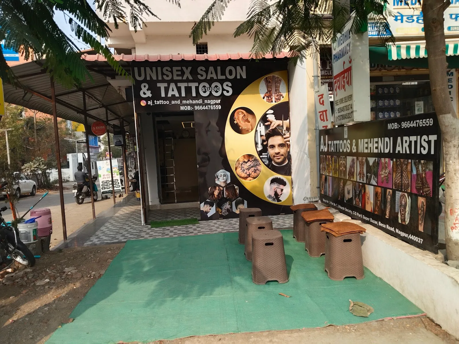 A J Tattoos & Mehandi Artist