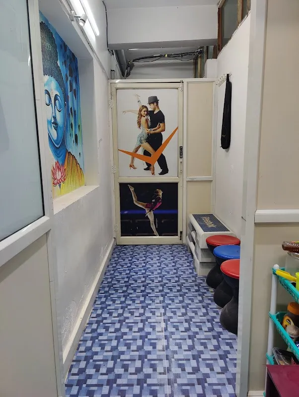 Kosmic Studio 4 Danz | Dance & Zumba Classes - Padmarao Nagar, Secunderabad