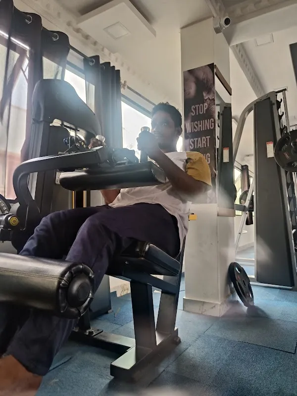 Muscle Mechanic Unisex Gym and fitness centre