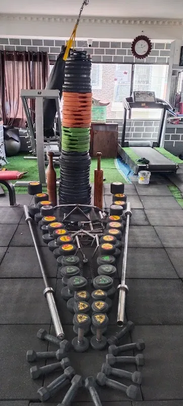 Muscle Mechanic Unisex Gym and fitness centre