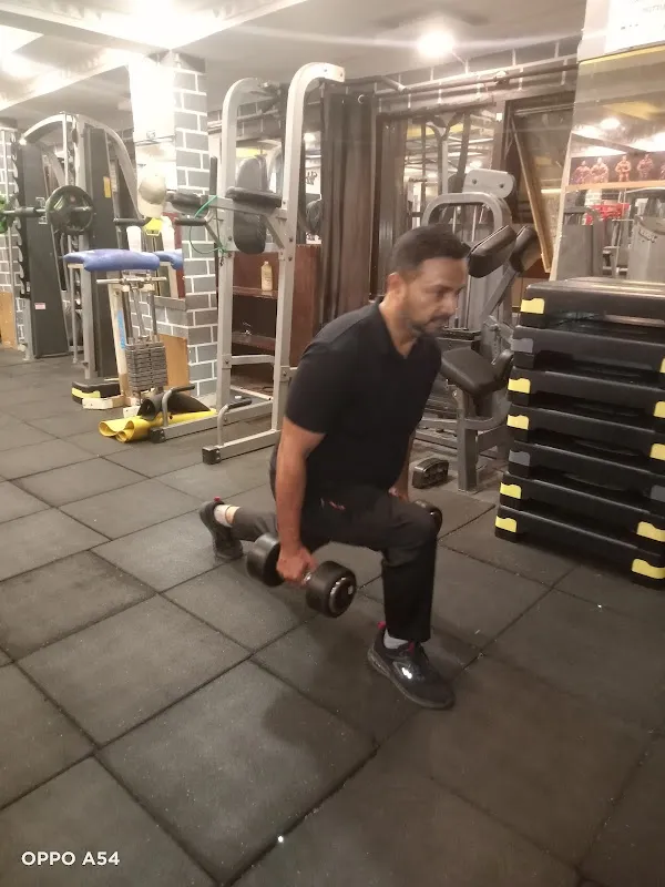 Muscle Mechanic Unisex Gym and fitness centre