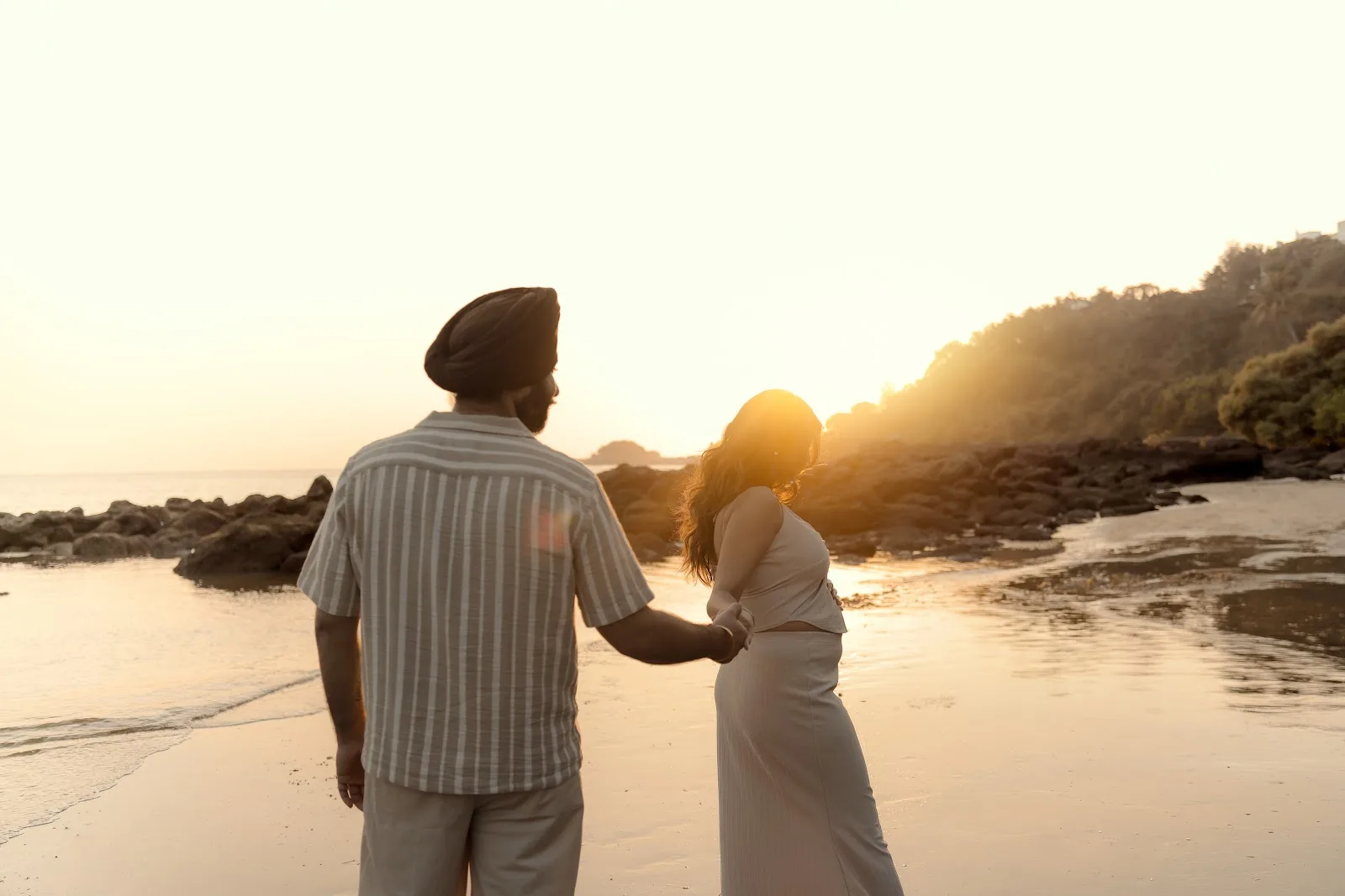 𝗕𝗼𝗵𝗼 𝗦𝘁𝘂𝗱𝗶𝗼 - Best Maternity & Newborn Photographer | Product & E-commerce Photography in Surat