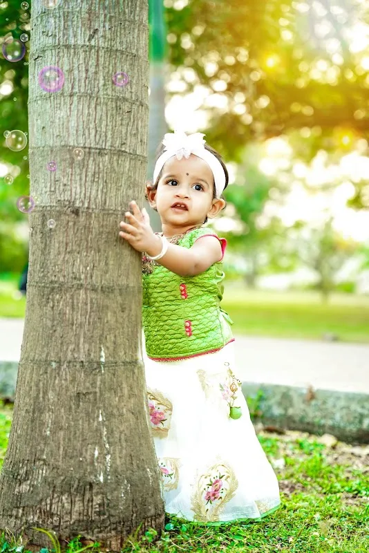 Xpose photo creations And Krishnan photo studio