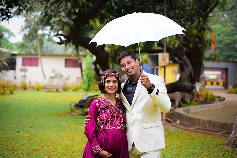 Xpose photo creations And Krishnan photo studio