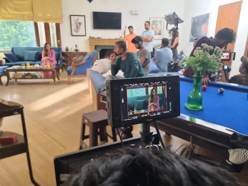 Navtesh Films