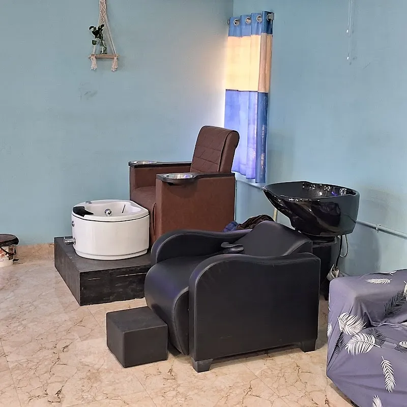 Oceanic Unisex Salon