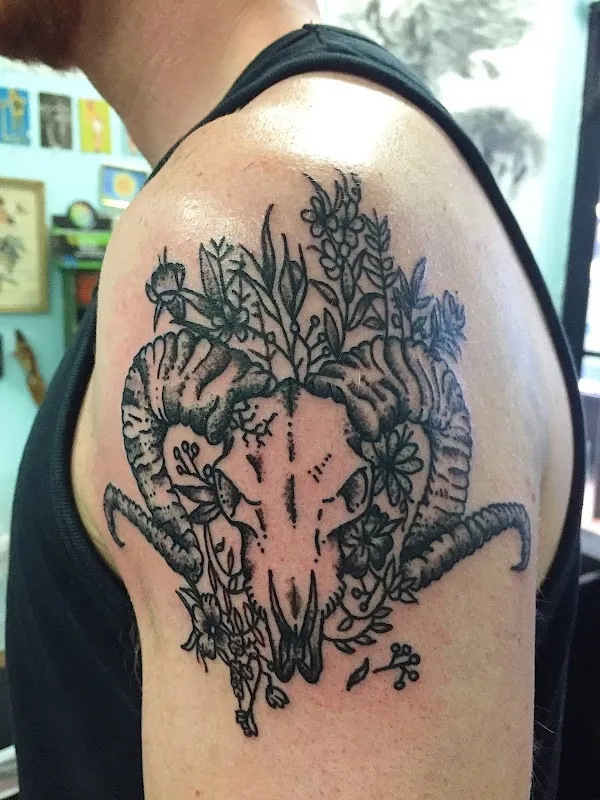 Sunnyside Tattoo