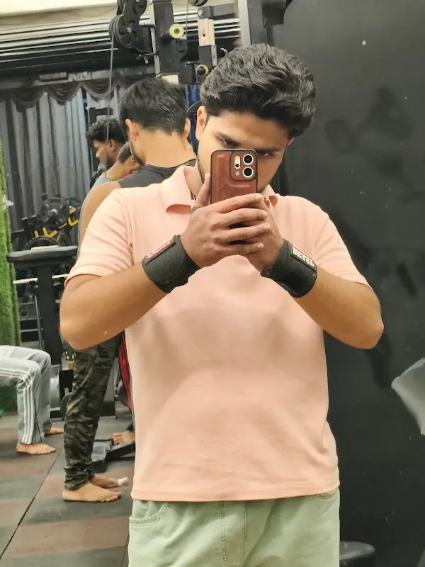 Alpha fitness club