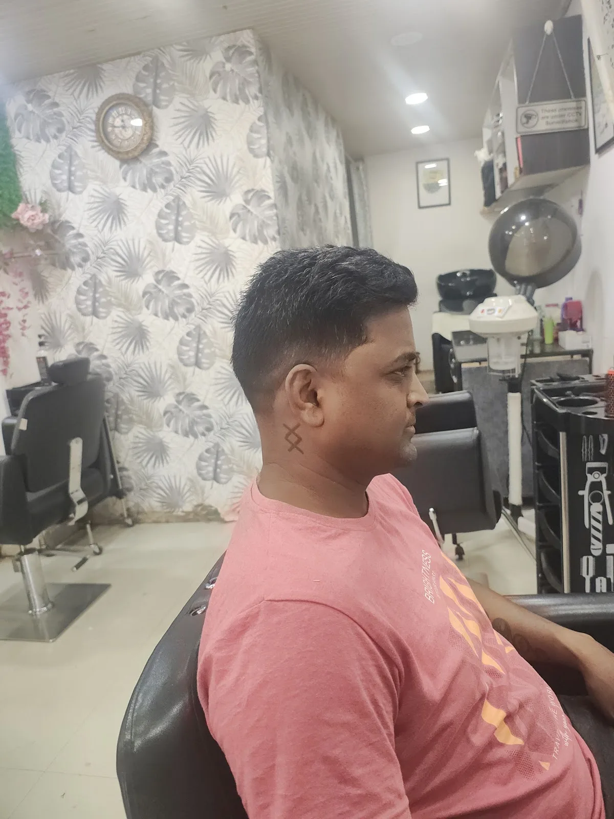 GENIUS Hair And Beauty Family Salon